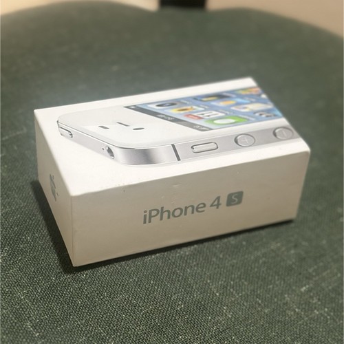 Apple iphone white 8mp - 4s,