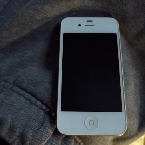 Apple iphone 32gb white 3g - white,